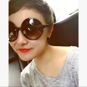 Meet your Posher, Gwen